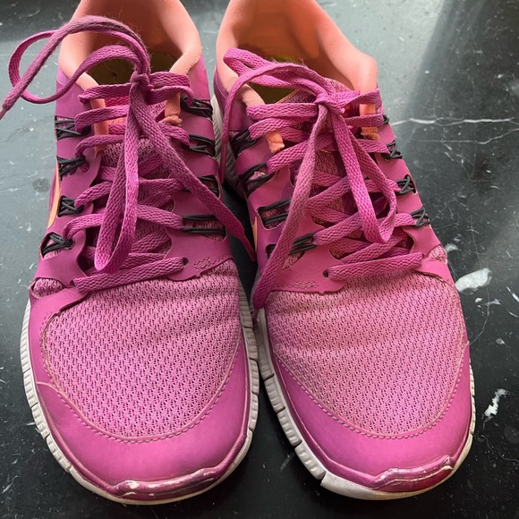 Nike running shoes - Picture 5 of 7